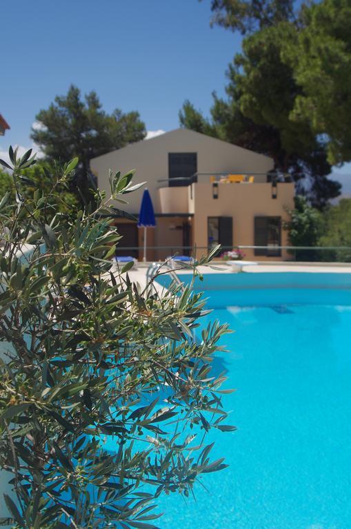 Villa Pefki Chania  Exteriör bild
